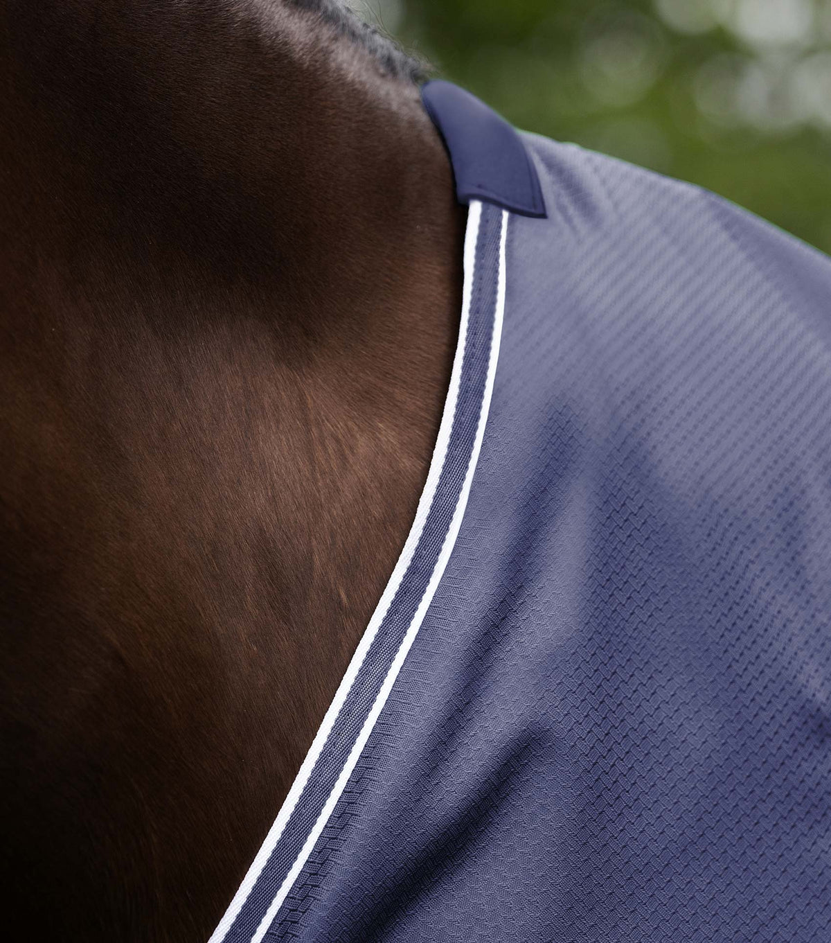 Akoni 0g – couverture d’extérieur Original