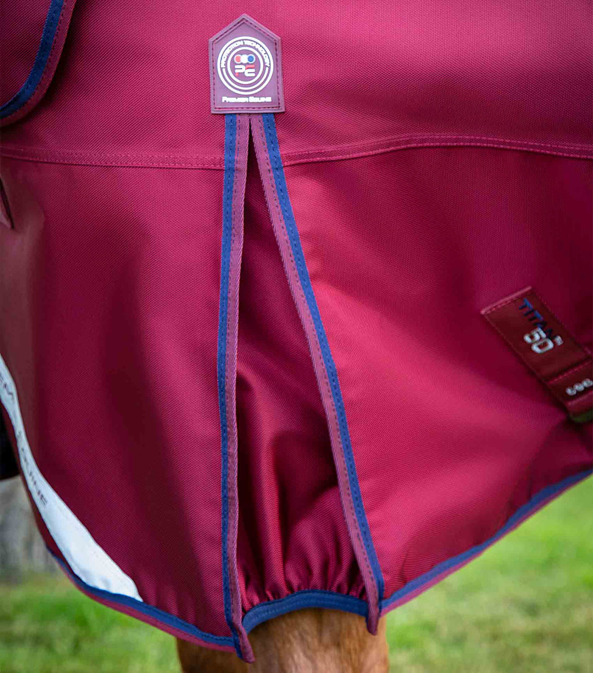 Titan 50g – couverture d’extérieur avec couvre-cou classique