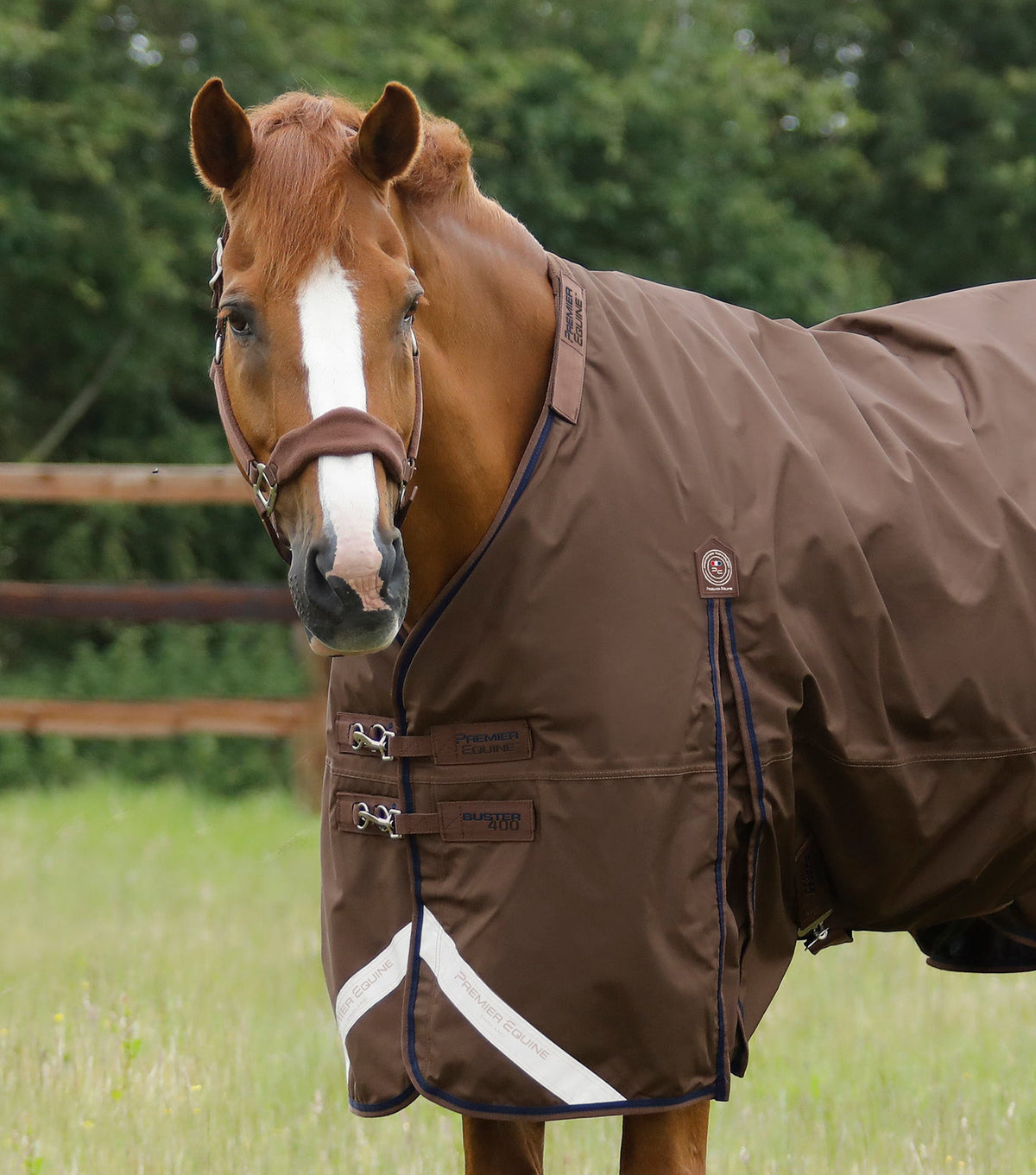 Buster 400g – couverture d’extérieur avec couvre-cou Snug-Fit