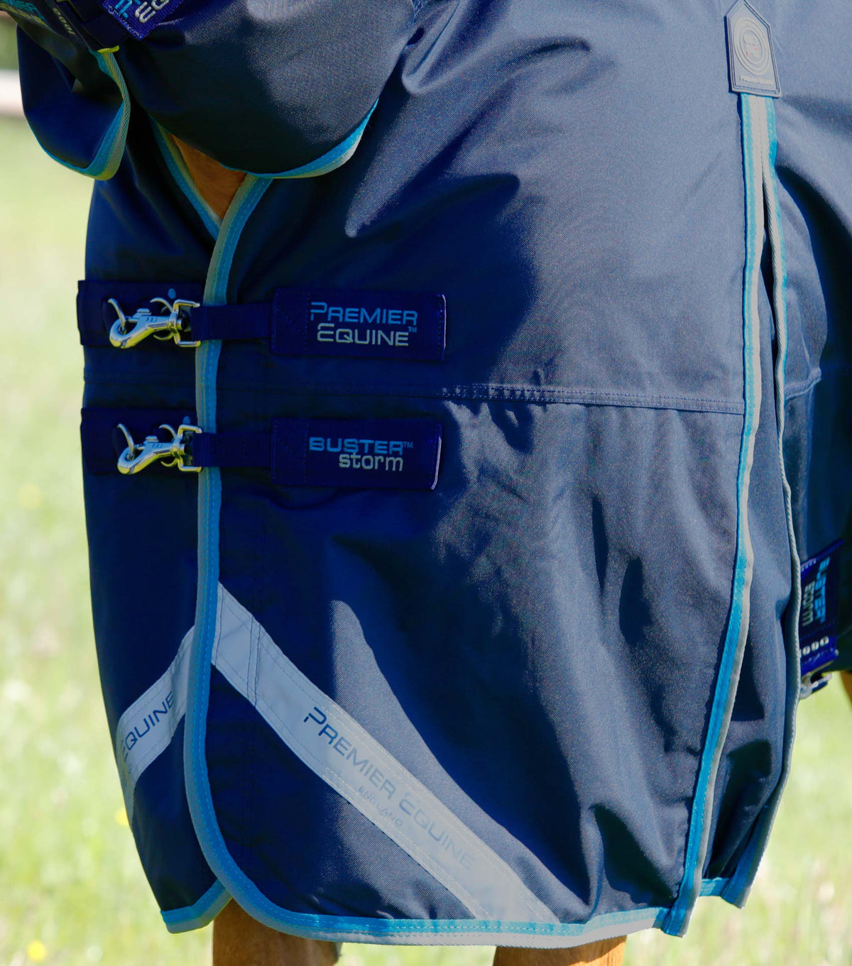 Buster Storm 100g – couverture d’extérieur Combo avec encolure Snug-Fit