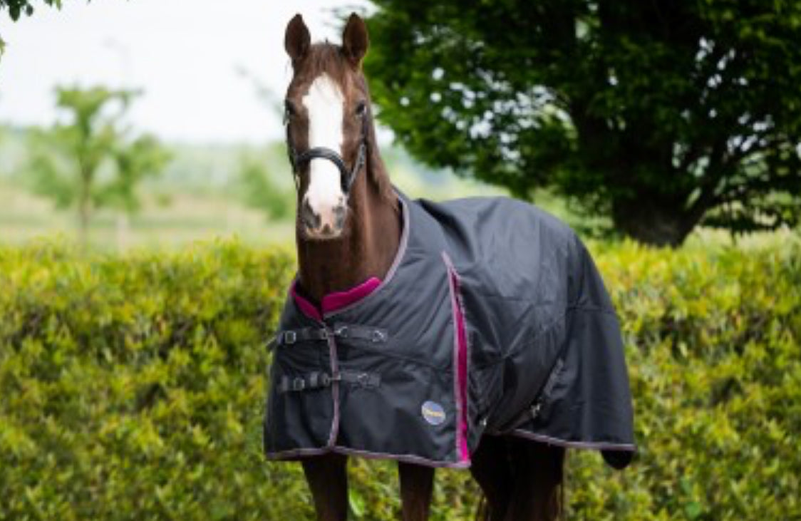 HB - Couverture Outdoor 300gr Channel