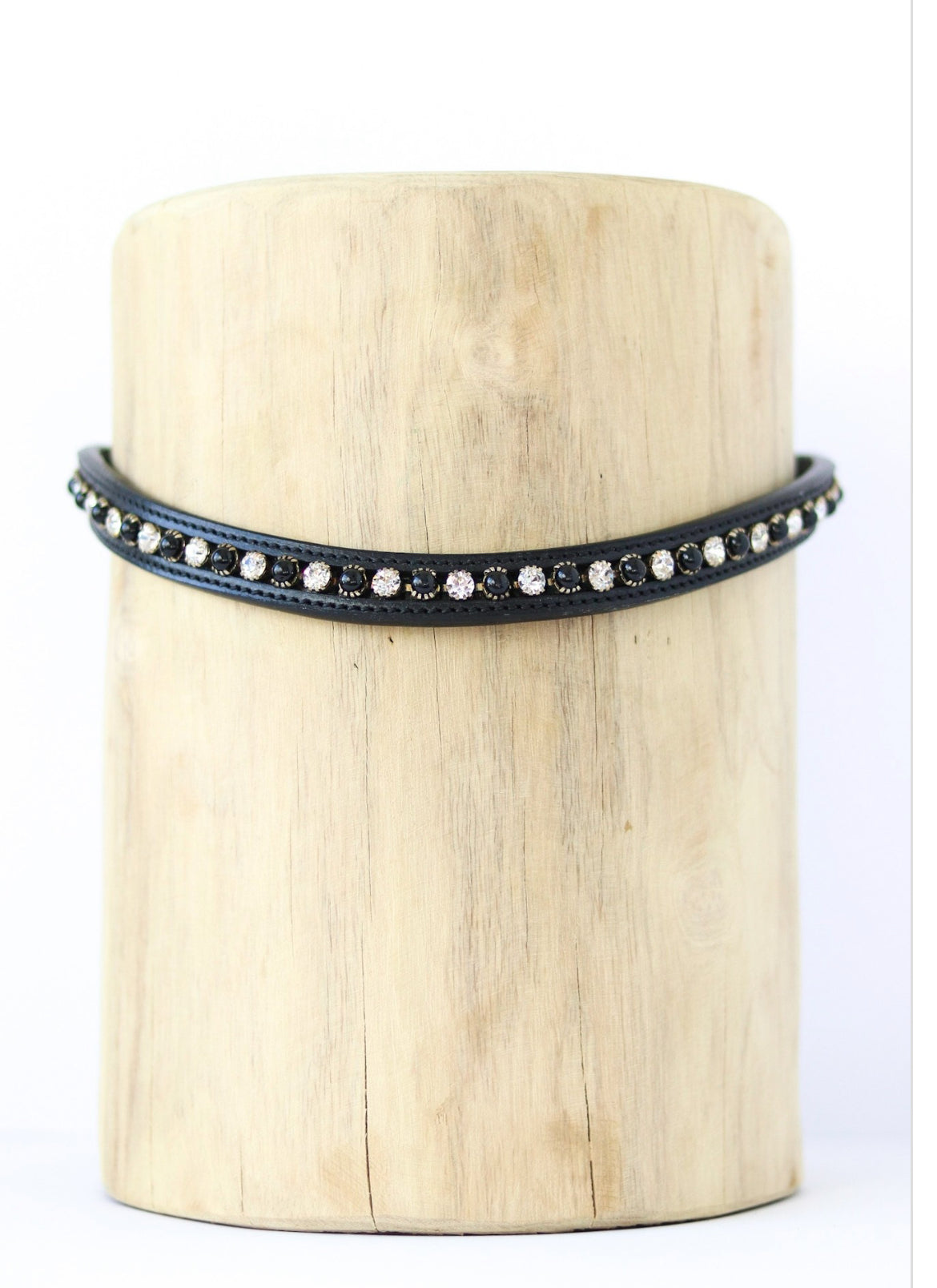 HB - frontal White black pearl