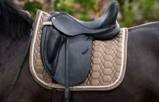 HB -tapis spécial velvet - 2 coloris