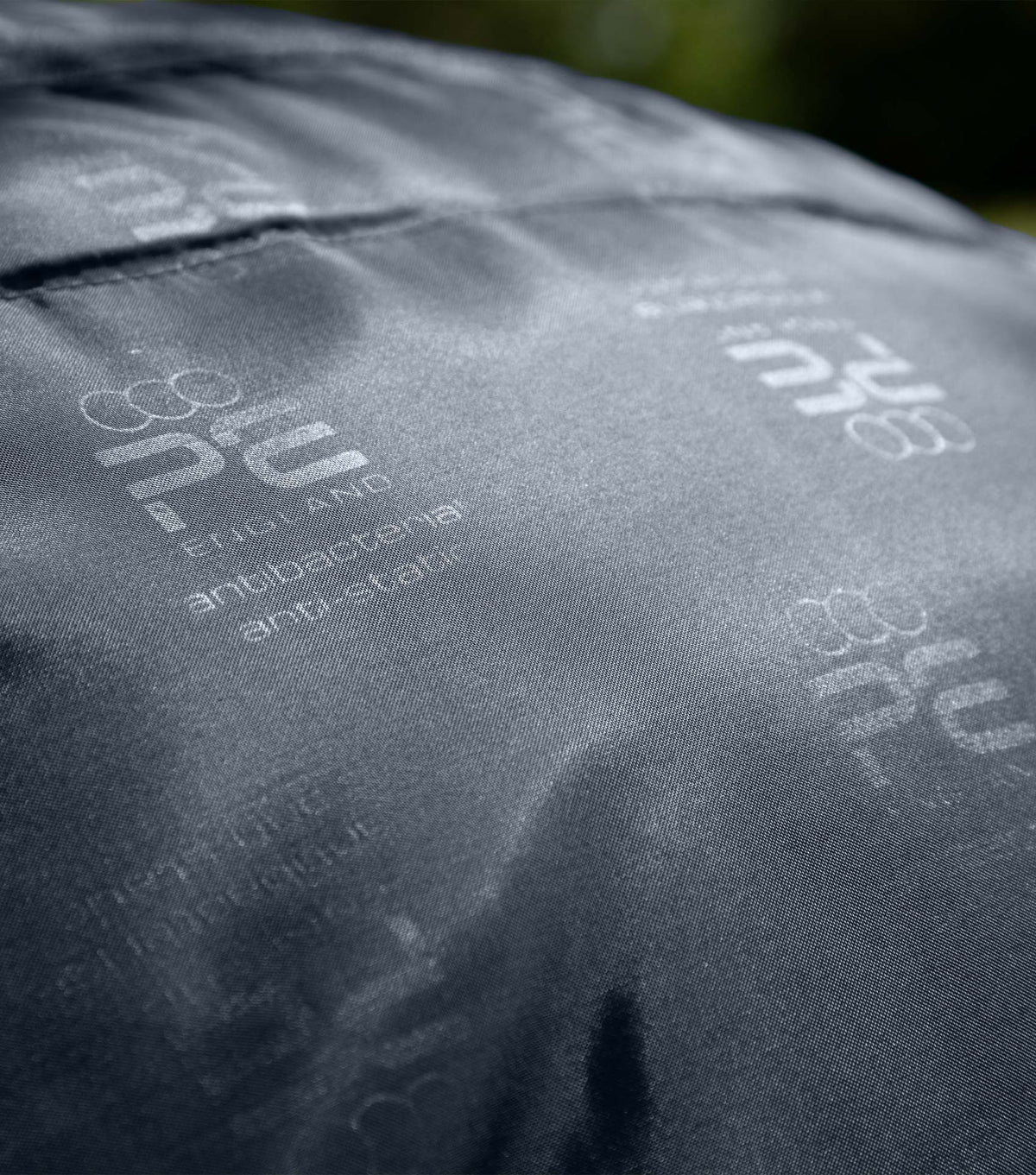 100g – sous-couverture pour cheval