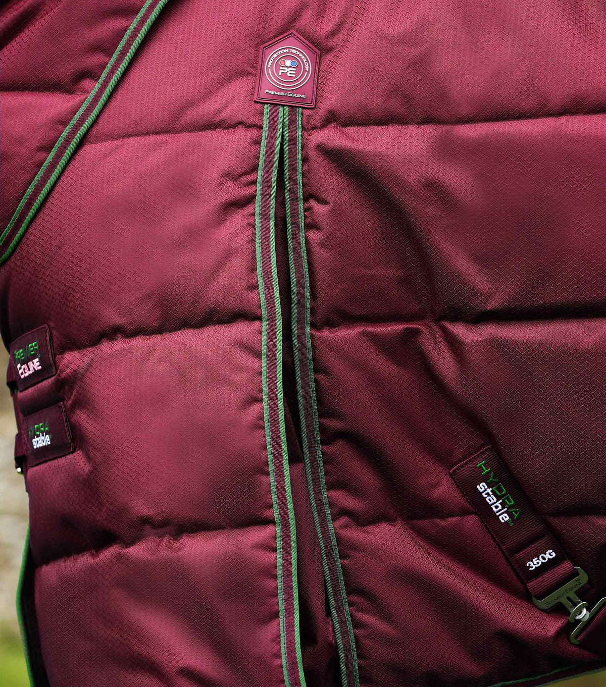 Hydra 350g couverture d’écurie avec Neck Cover