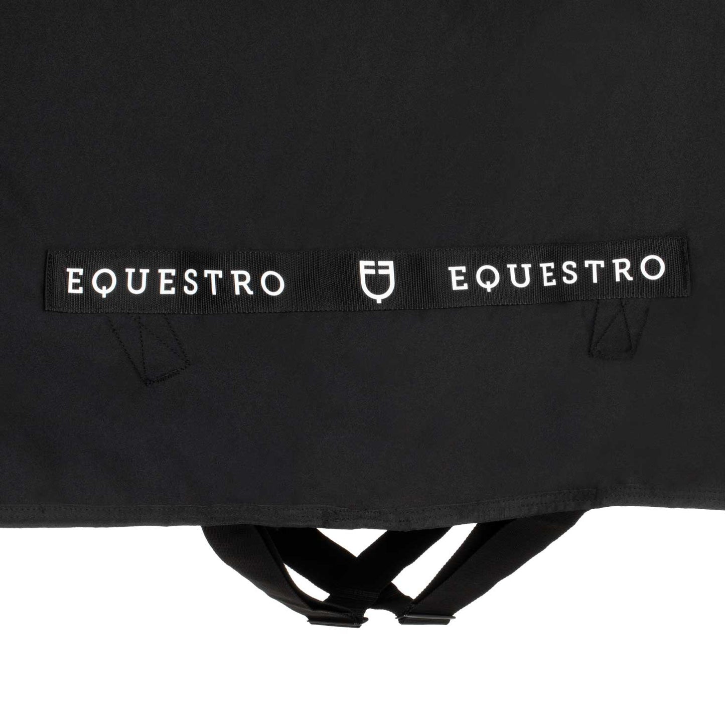 Equestro - couverture écurie Hamburg