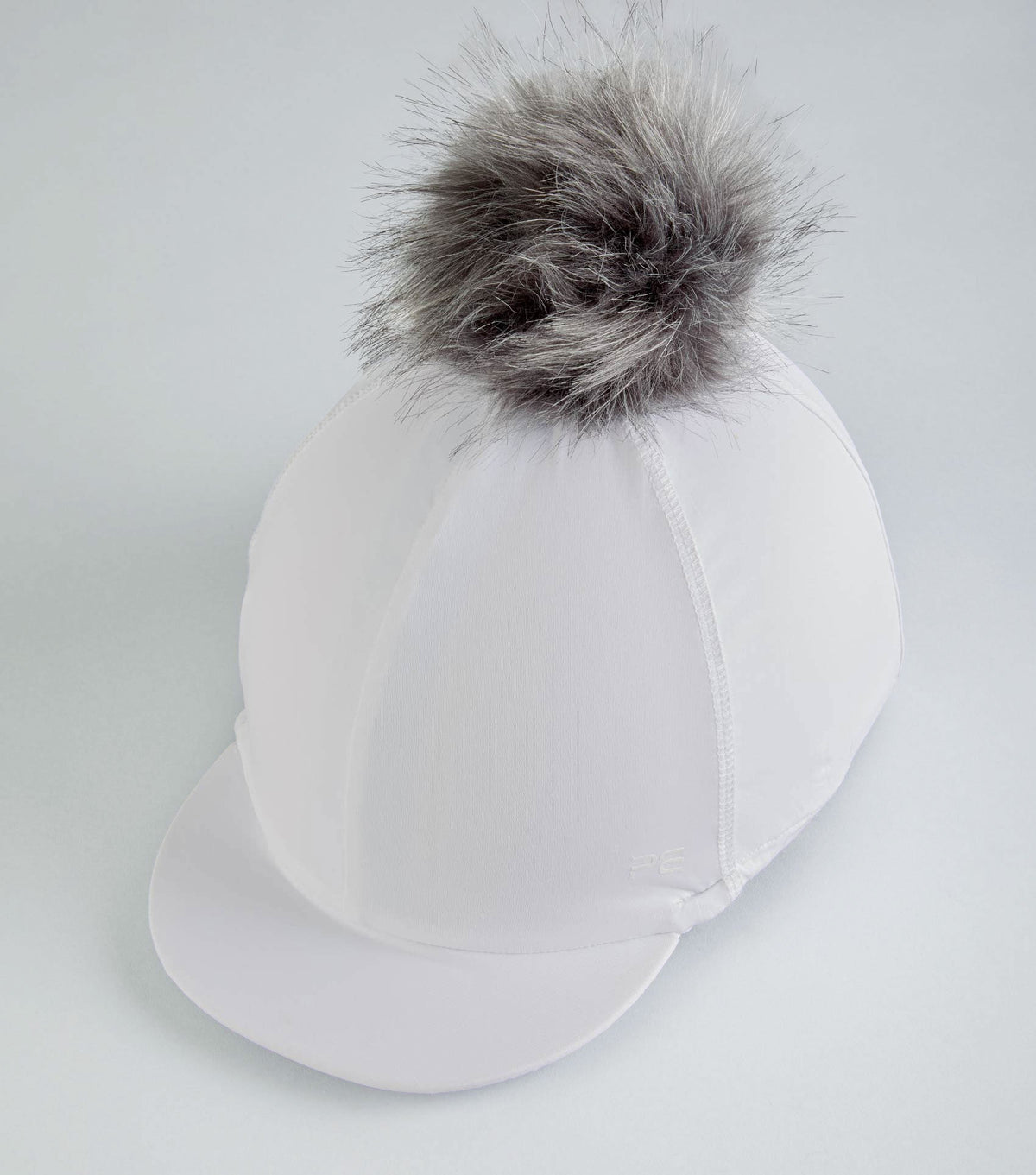 Jersey Hat Silk avec Faux Fur Pom Pom