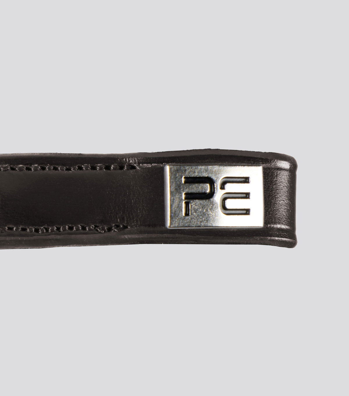 Liscio Plain Shaped en cuir Frontal