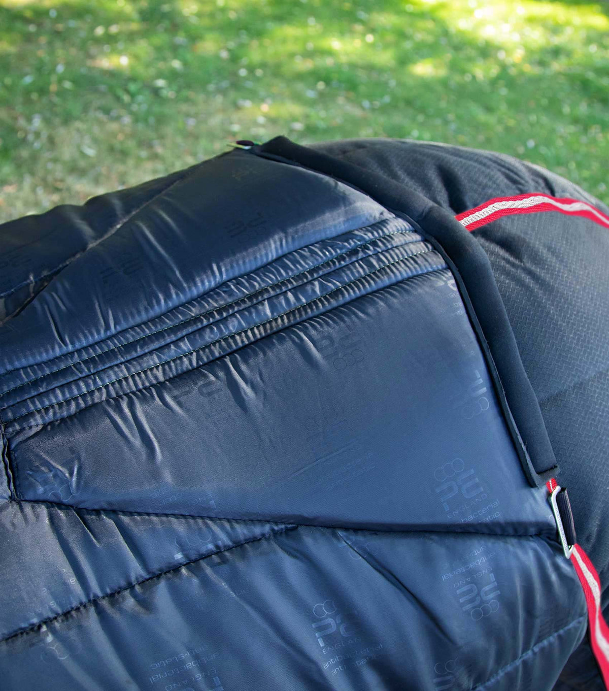 Lucanta 450g couverture d’écurie avec Neck Cover