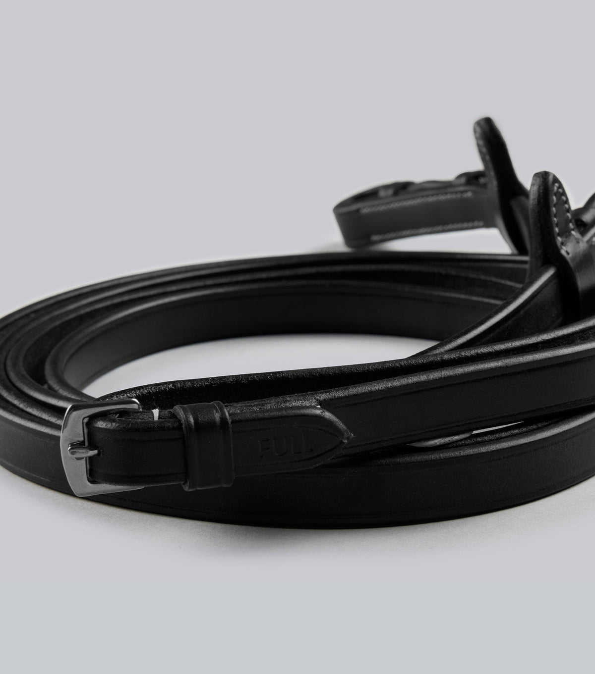 Plain en cuir Rênes