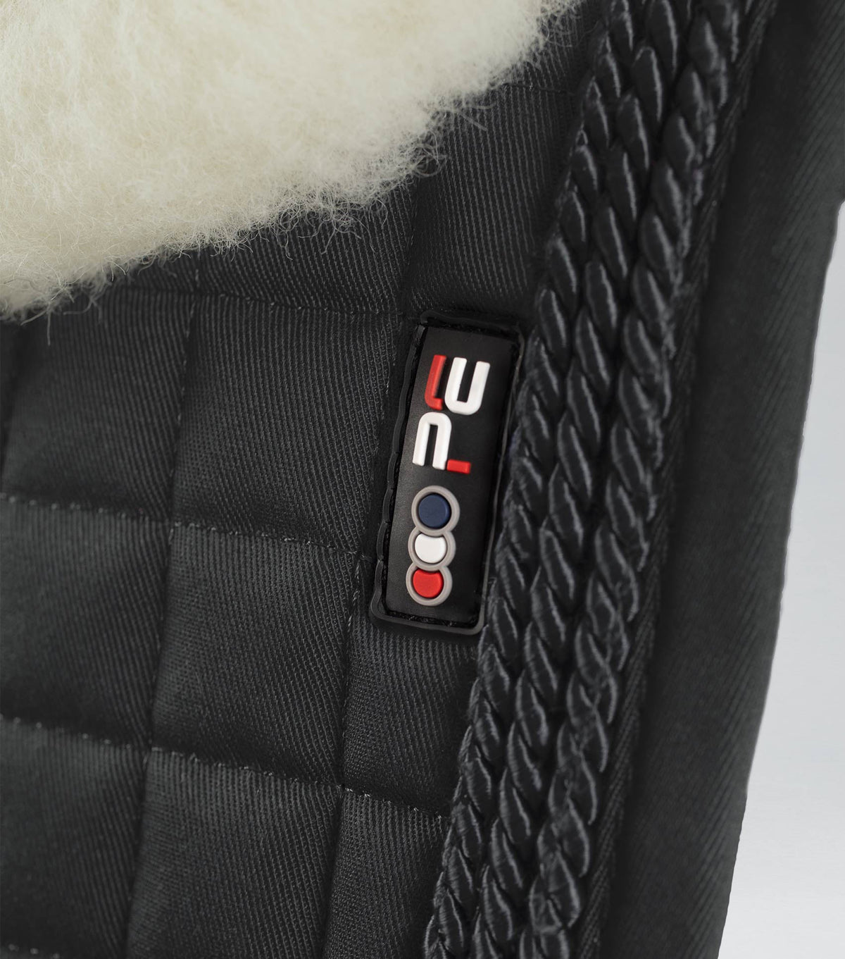 Pony Close Contact laine mérinos Half Lined European Tapis de dressage