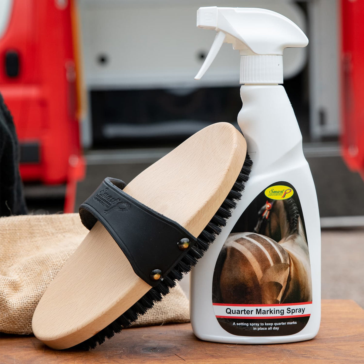 Smart Grooming Spray Quarter Mark, fixation et finition