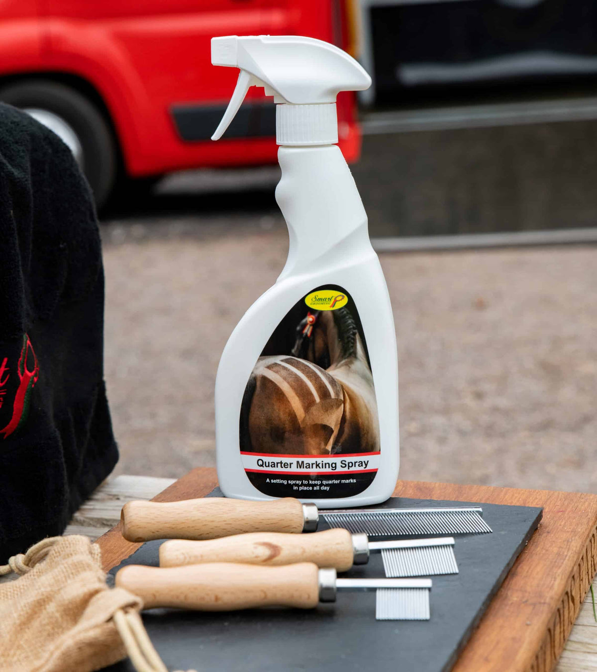 Smart Grooming Spray Quarter Mark, fixation et finition