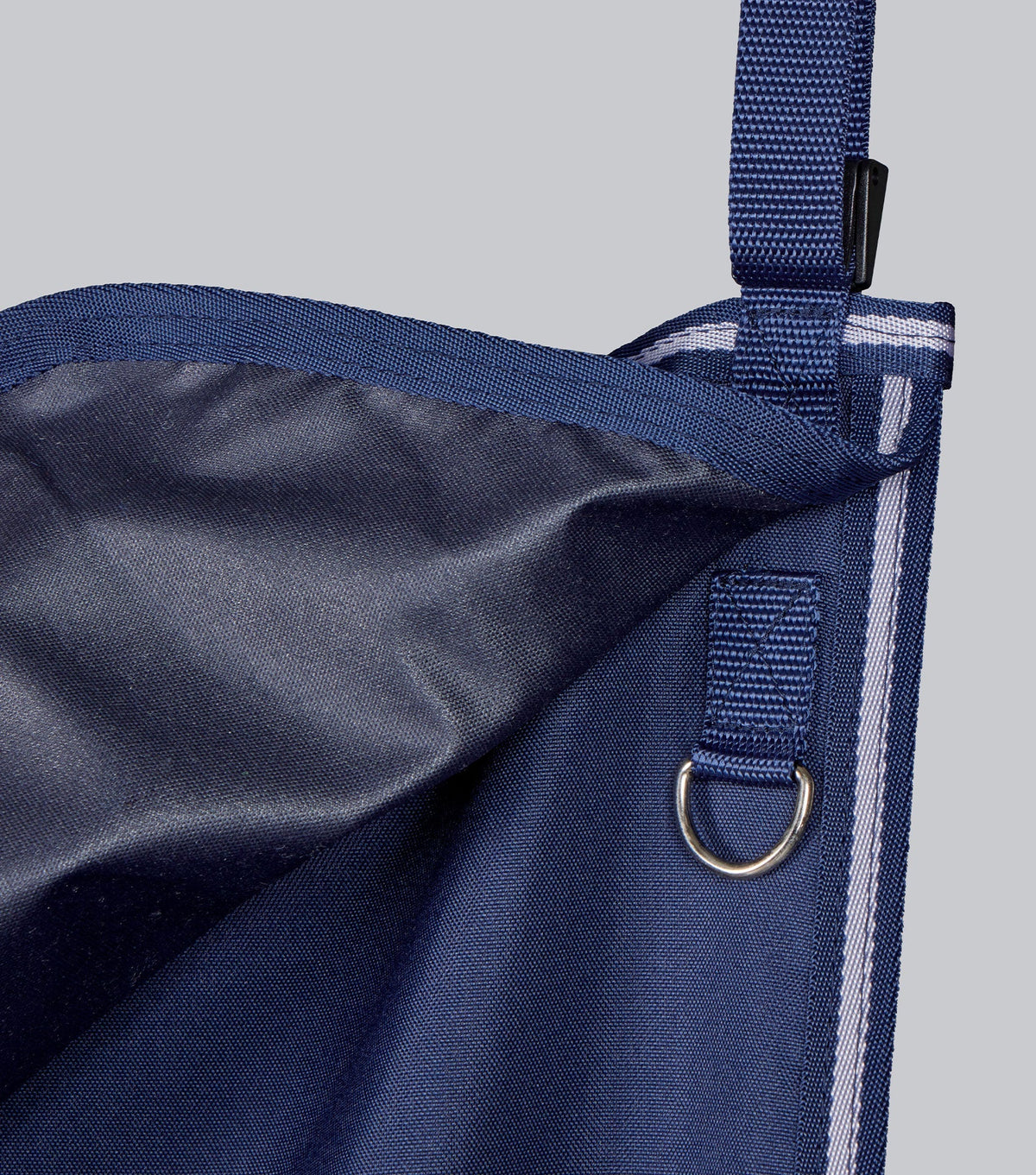 PE Team Stable Drape