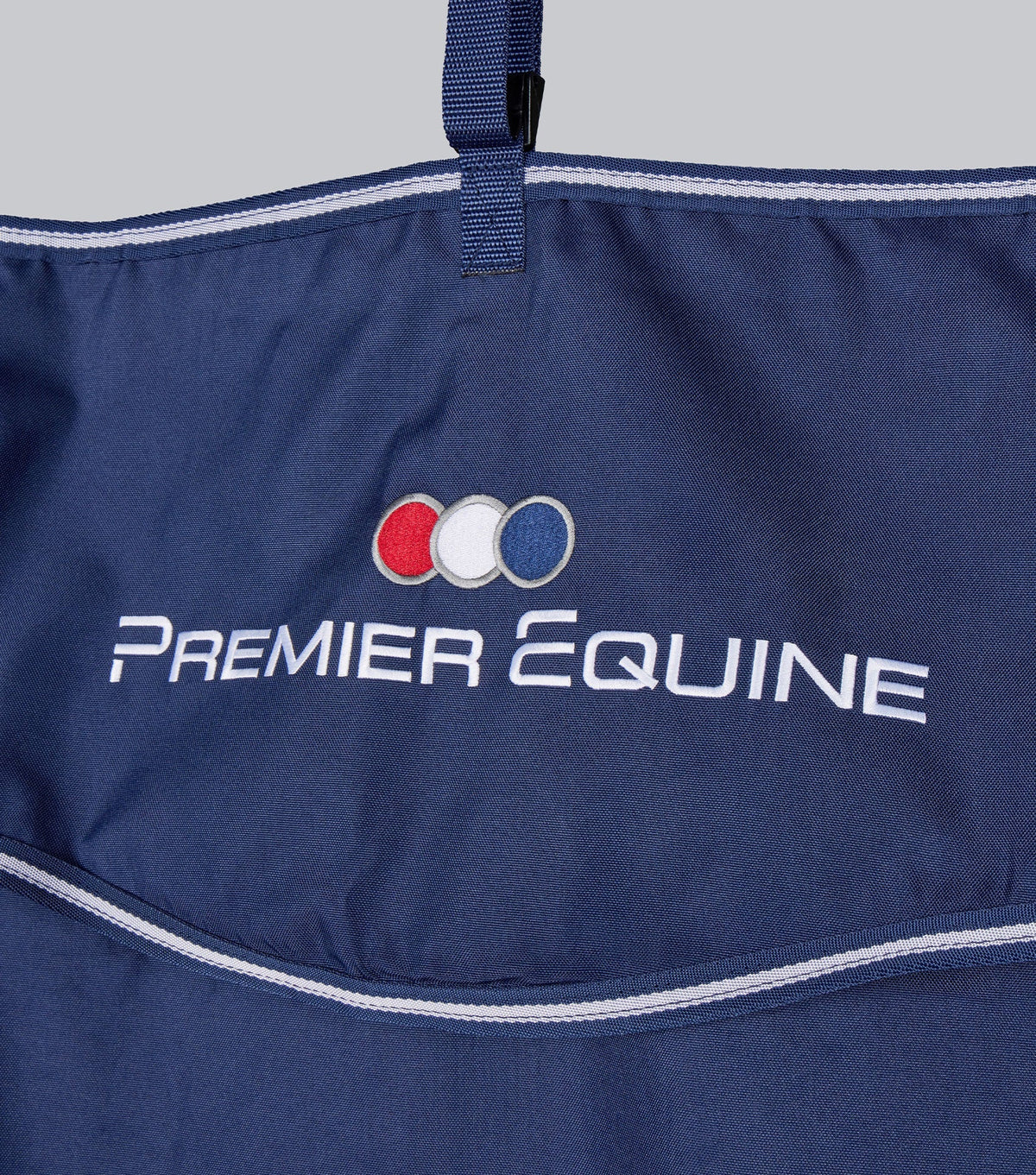 PE Team Stable Drape