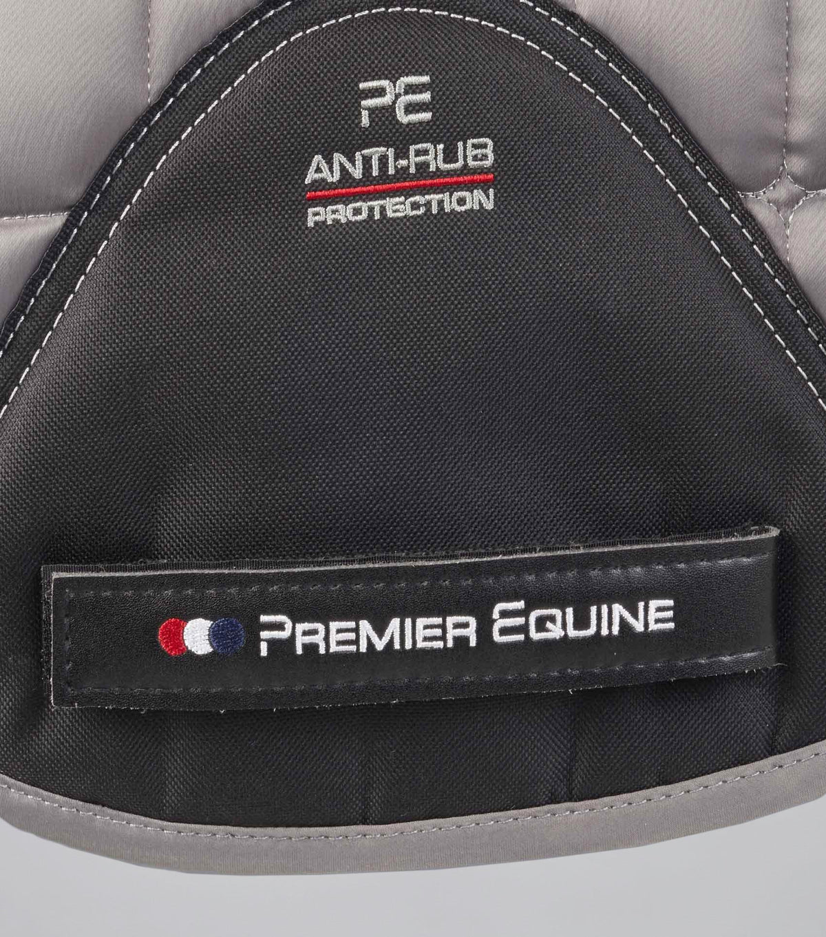 Armada Close Contact Tapis de dressage