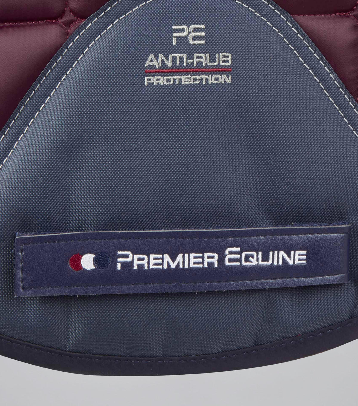 Armada Close Contact Tapis de dressage