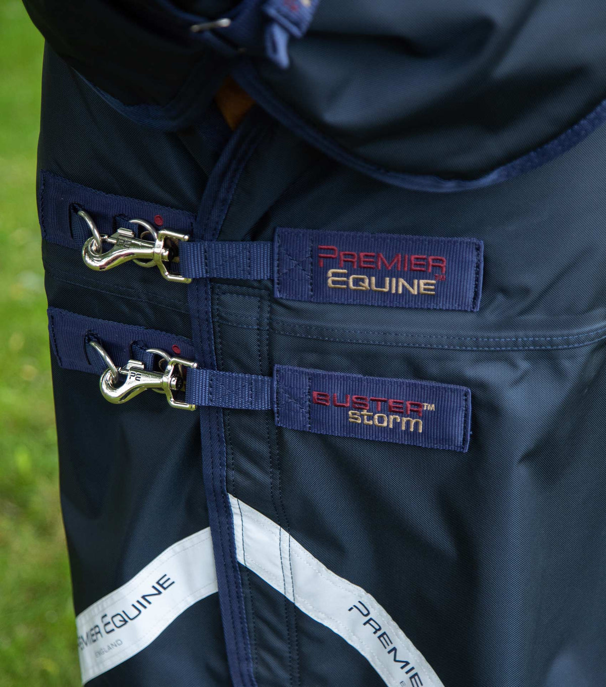 Buster Storm 220g – couverture d’extérieur Combo avec encolure classique