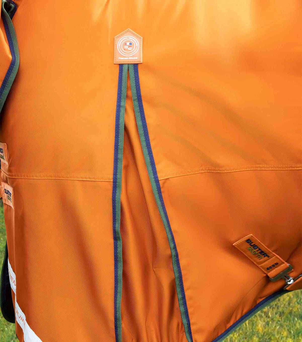 Buster Storm 400g – couverture d’extérieur Combo avec encolure classique