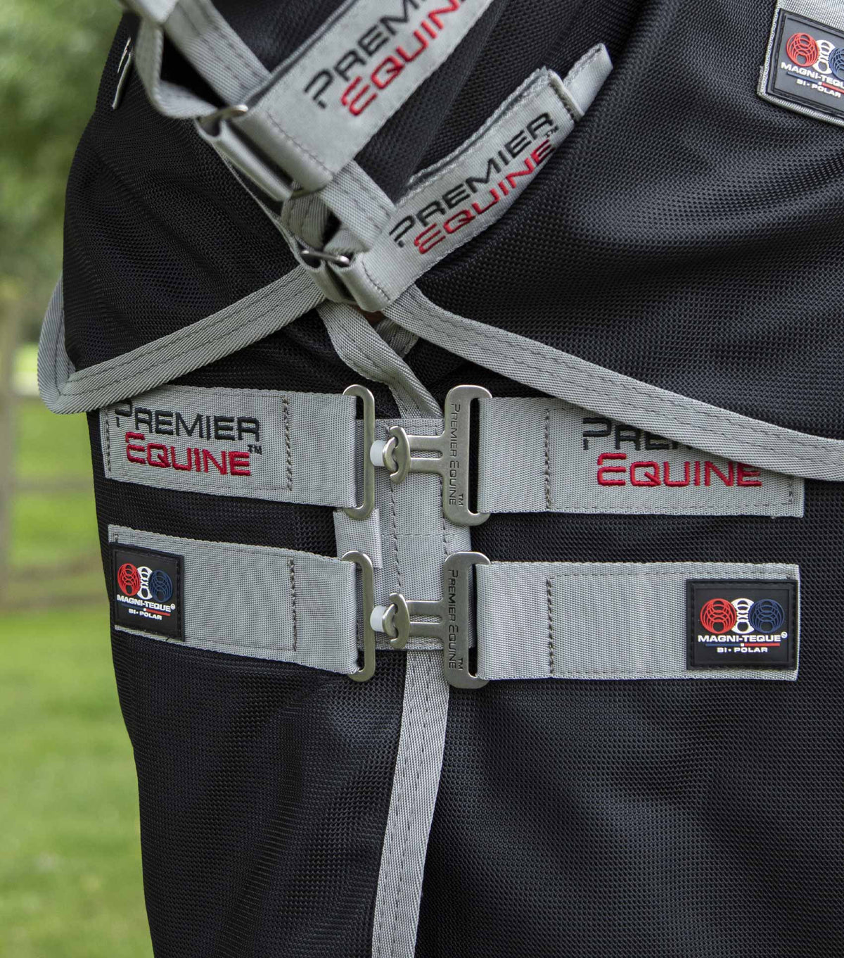 Magni-Teque Magnetic Horse Rug avec Neck Cover