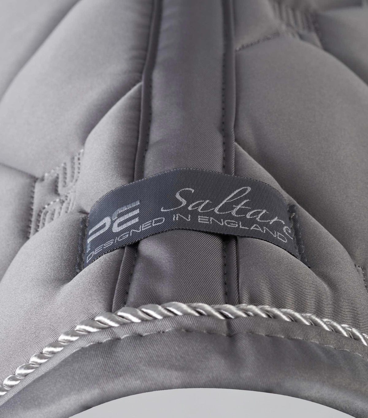 Saltare Close Contact Tapis de dressage