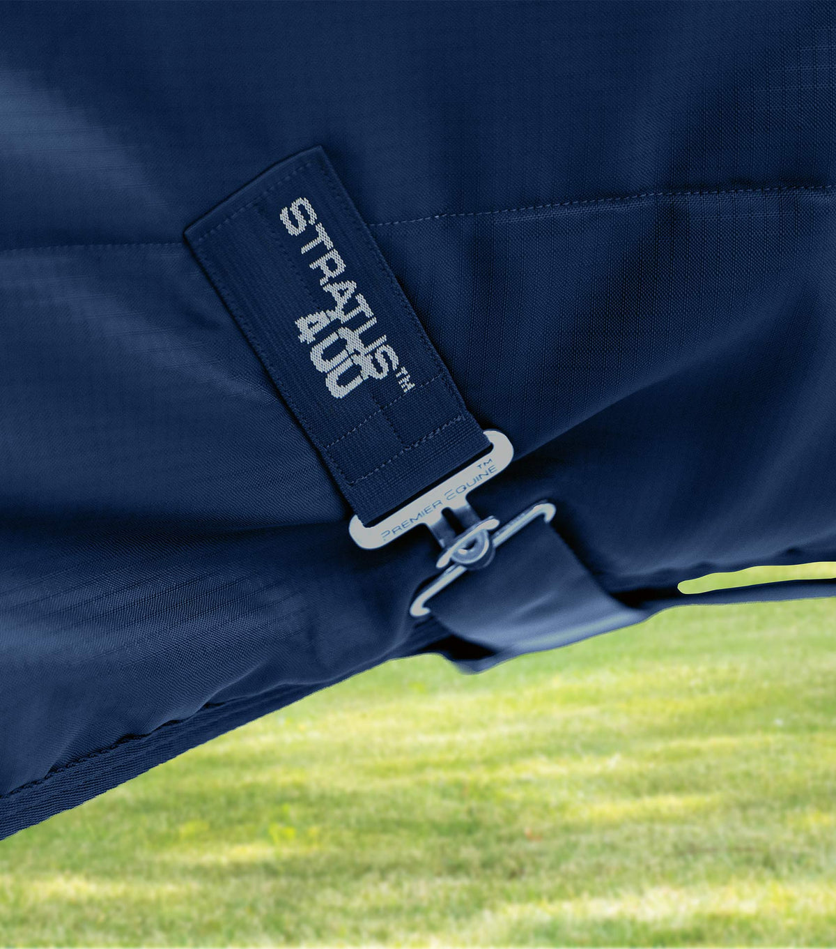 Stratus couverture d’écurie 400g avec Neck Cover